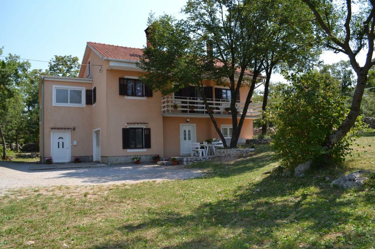 Apartman Kamenar غييكا المظهر الخارجي الصورة
