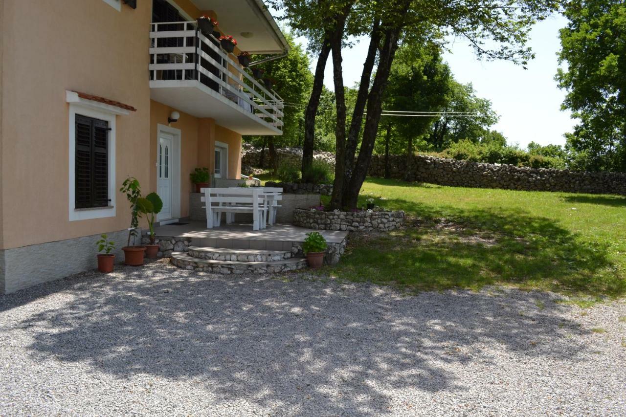 Apartman Kamenar غييكا المظهر الخارجي الصورة